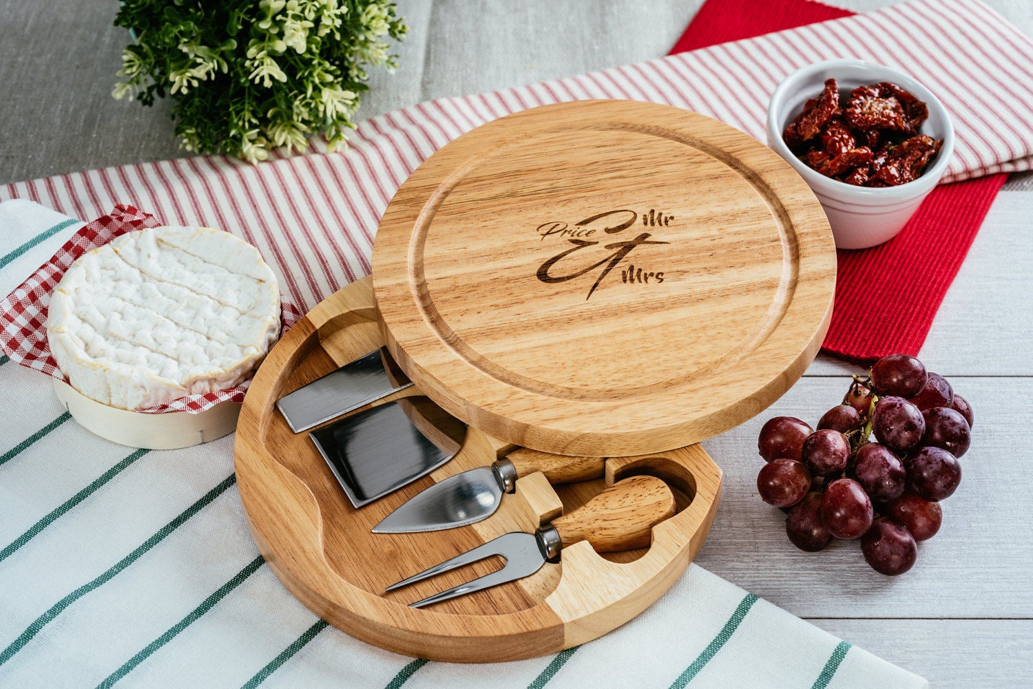 Personalised round wooden cheese board set - Name - Est. - wedding gift