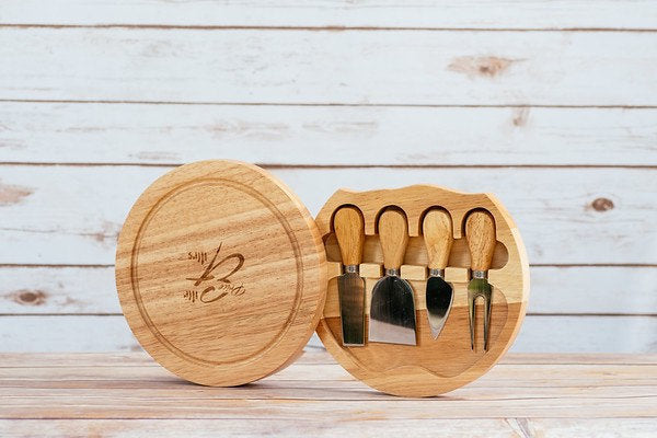 Personalised round wooden cheese board set